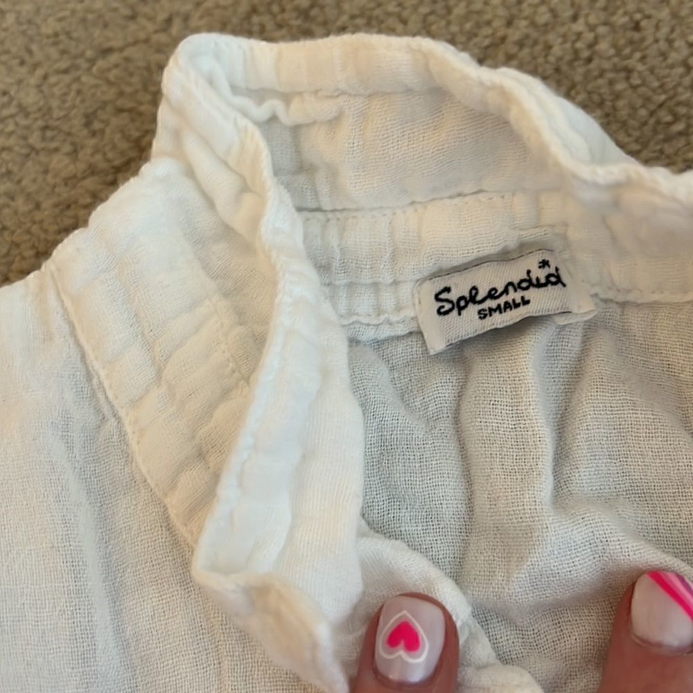 Splendid small button up tee - Picture 3 of 3